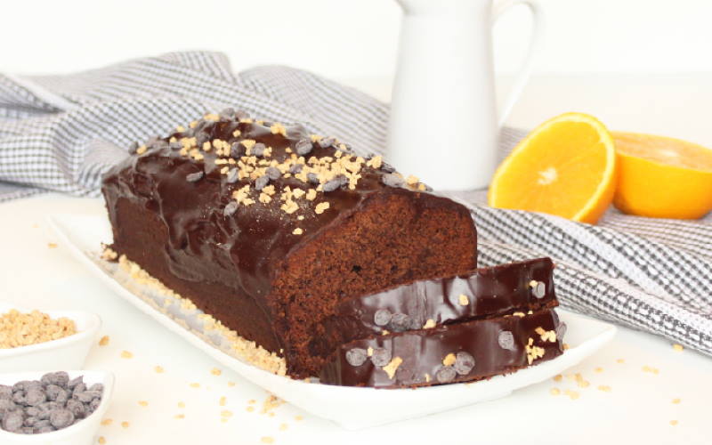 SAVRŠEN SLATKI ZALOGAJ: Čokoladni kolač s aromom naranče i cimeta
