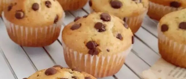 Muffini s komadićima čokolade - pripremaju se za svega nekoliko minuta!